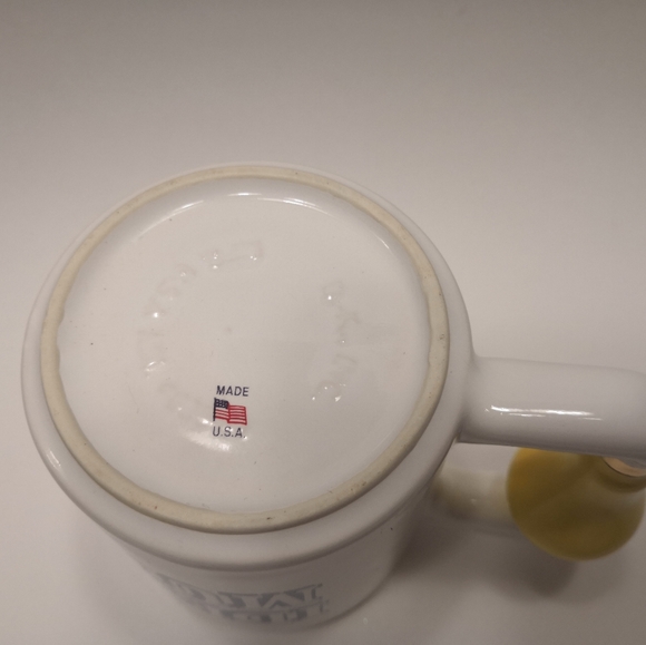 USA Made "Idea Mug" Coffee Mug White W/ Light Bulb Handle - Raven Industries - Picture 8 of 8